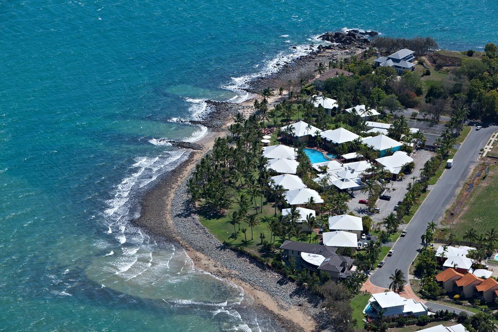 The Resort At Dolphin Heads Маккай Экстерьер фото